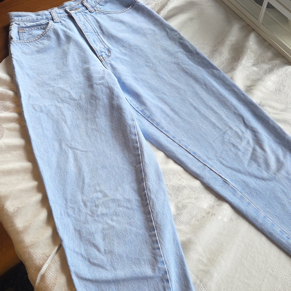Vintage Light Wash High Rise Mom Jeans Size 26 - Picture 5 of 13